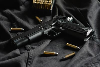 Armes à feu et munitions produit interdit